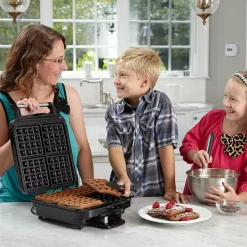 Cuisinart® 4-Slice Square Belgian Waffle Maker -Zojirushi Sales Store 1911175 ALT2