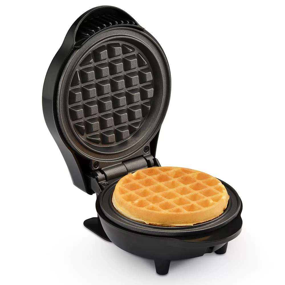 Toastmaster Mini Waffle Maker 4 Toastmaster Mini Waffle Maker - Image 2