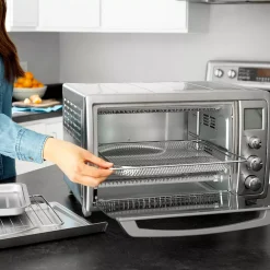 Black & Decker BLACK+DECKER™ Crisp'N Bake Air Fry Countertop Oven With No Preheat -Zojirushi Sales Store 3921526 ALT4