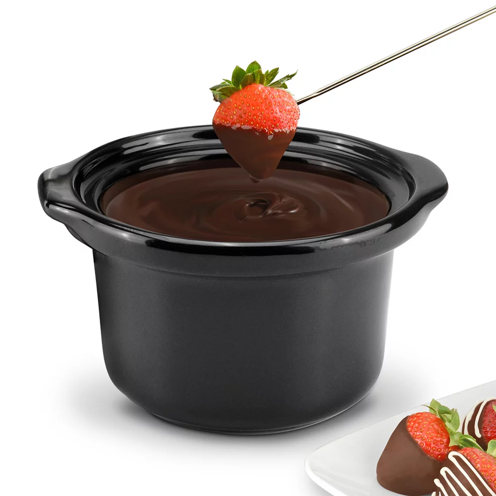 Disney's Mickey Mouse 5-Qt. Slow Cooker & 20-oz. Dipper Set 6 Disney's Mickey Mouse 5-Qt. Slow Cooker & 20-oz. Dipper Set - Image 4